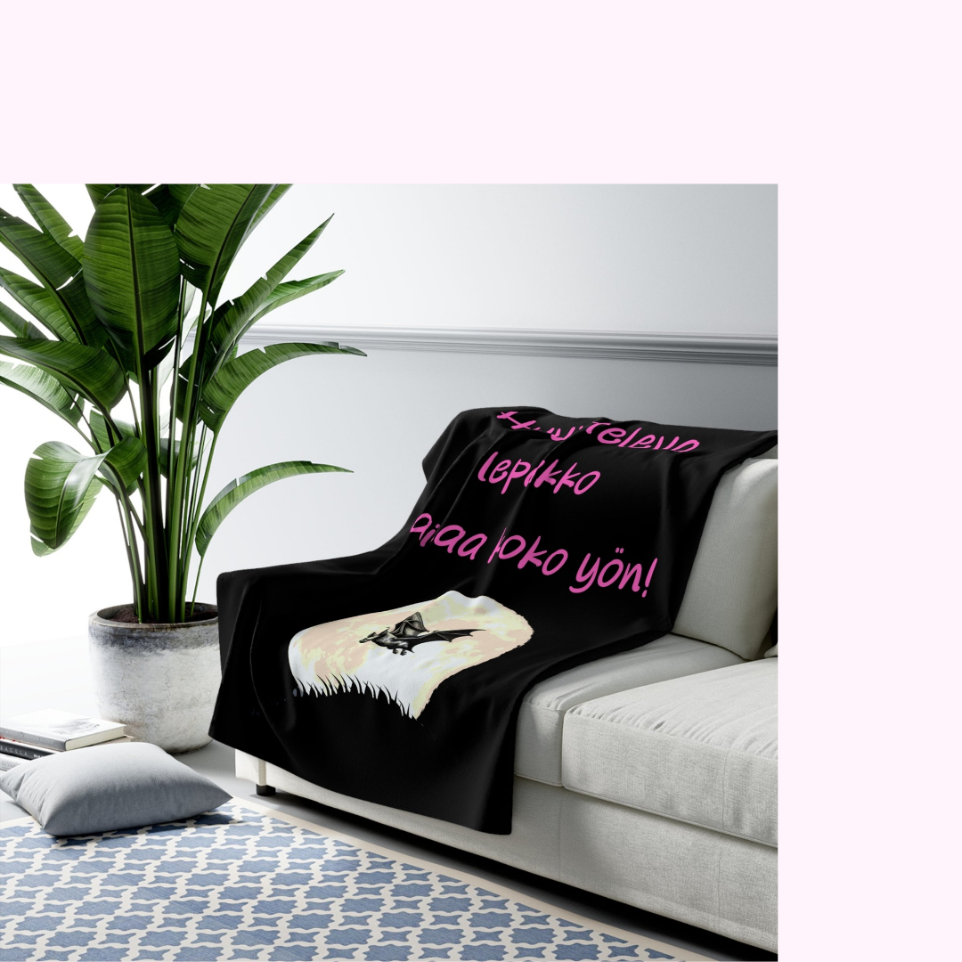 Viltti "Huvitteleva lepakko painaa koko yön!" sanoja muunteleville hupakoille