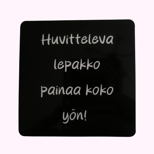 Magneetti "Huvitteleva lepakko painaa koko yön"