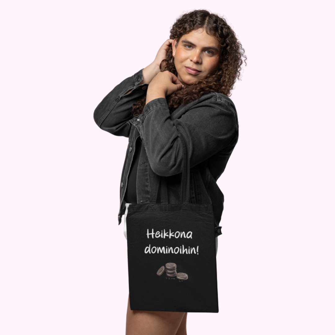 Kangaskassi "Heikkona dominoihin"